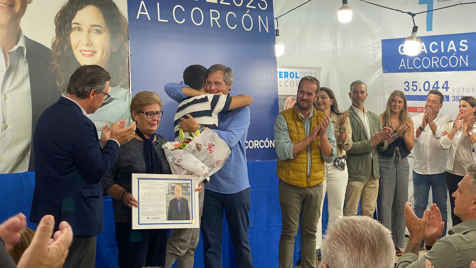 Los afiliados del PP de Alcorcón rinden homenaje a Pepe Ugena en la celebración del “Dia del Afiliado”