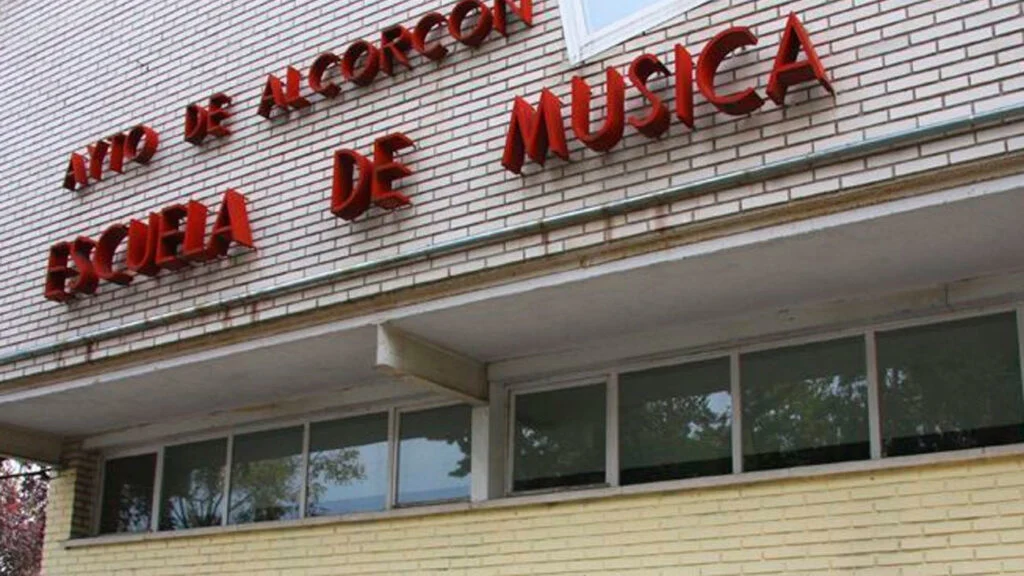 El Ayuntamiento de Alcorcón debe a los alumnos de la Escuela de Música el reembolso de 100 euros