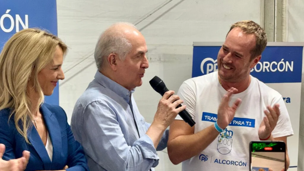 Cayetana Álvarez de Toledo en la Caseta del PP de Alcorcón: “Vamos a llegar hasta el final, llegar a la libertad definitiva …