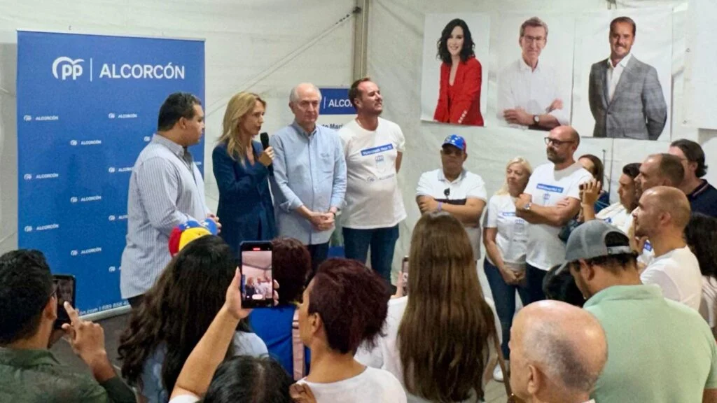 Cayetana Álvarez de Toledo en la Caseta del PP de Alcorcón: “Vamos a llegar hasta el final, llegar a la libertad definitiva …