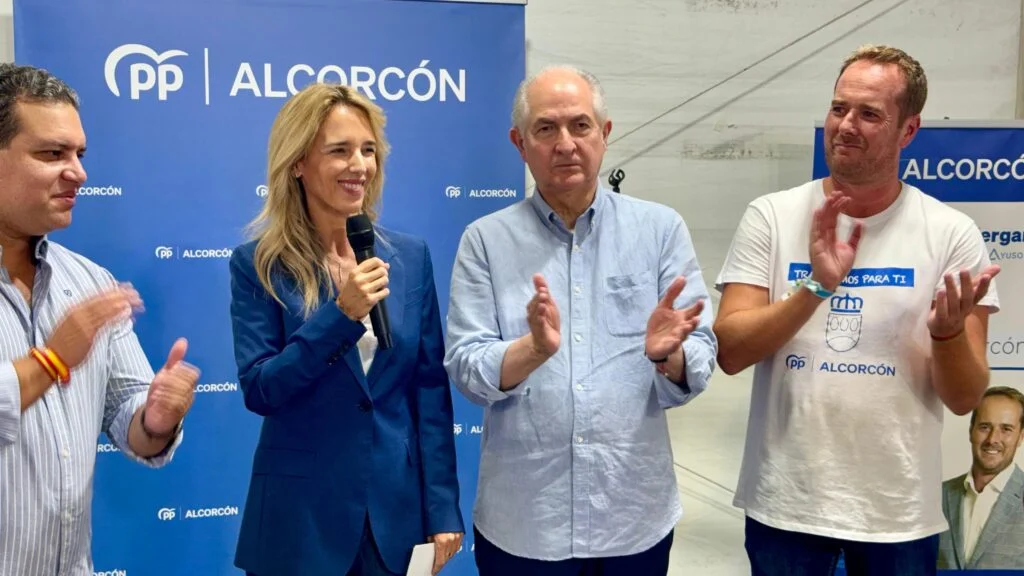Cayetana Álvarez de Toledo en la Caseta del PP de Alcorcón: “Vamos a llegar hasta el final, llegar a la libertad definitiva …