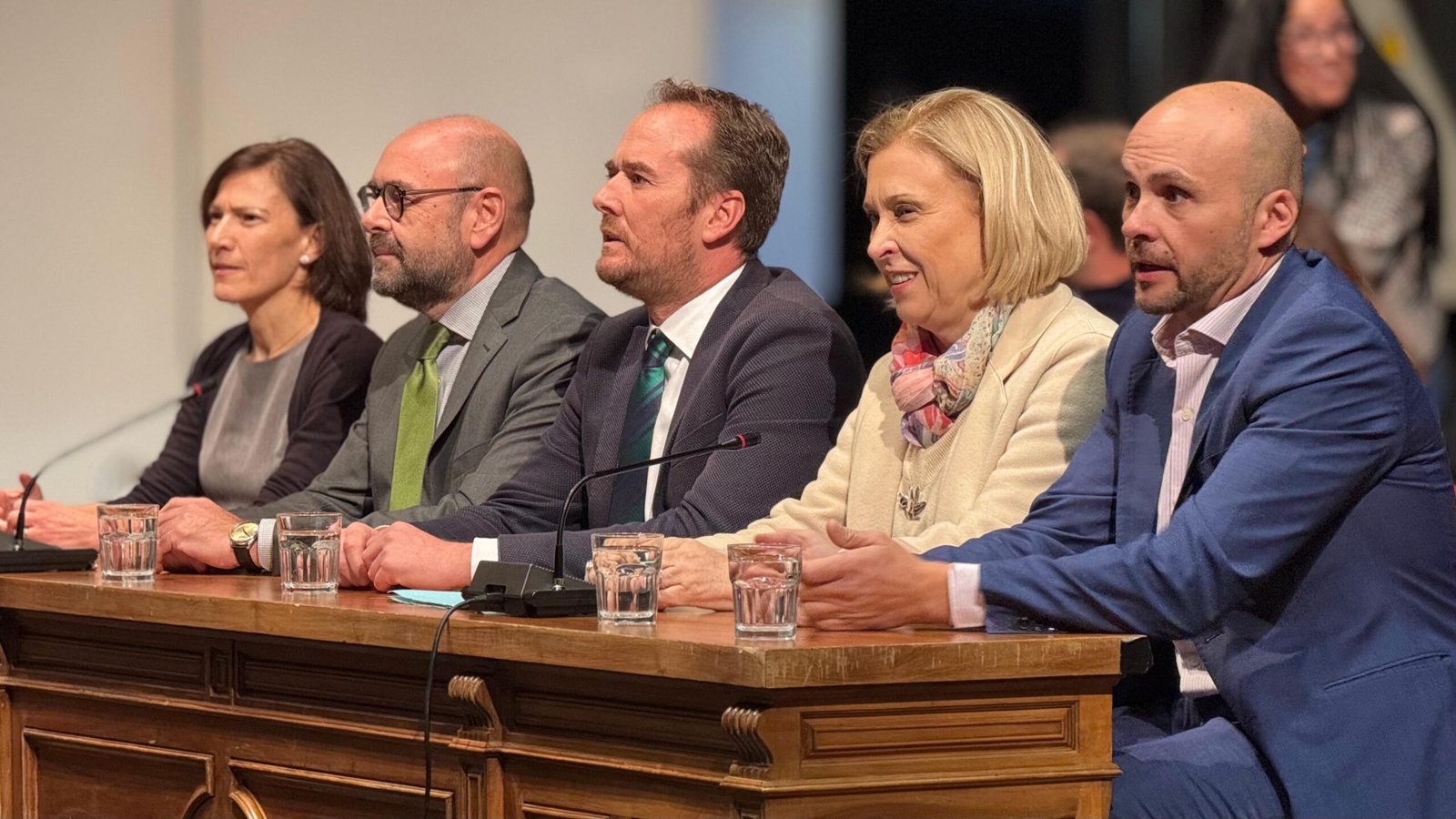 Más contenedores, menos barreras: el PP propone un reciclaje orgánico sin tarjetas y con incentivos”